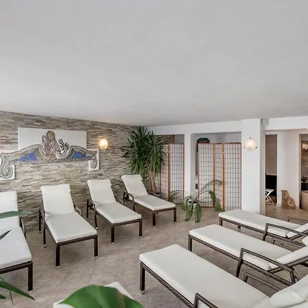 여관 Sonne & Schnee In